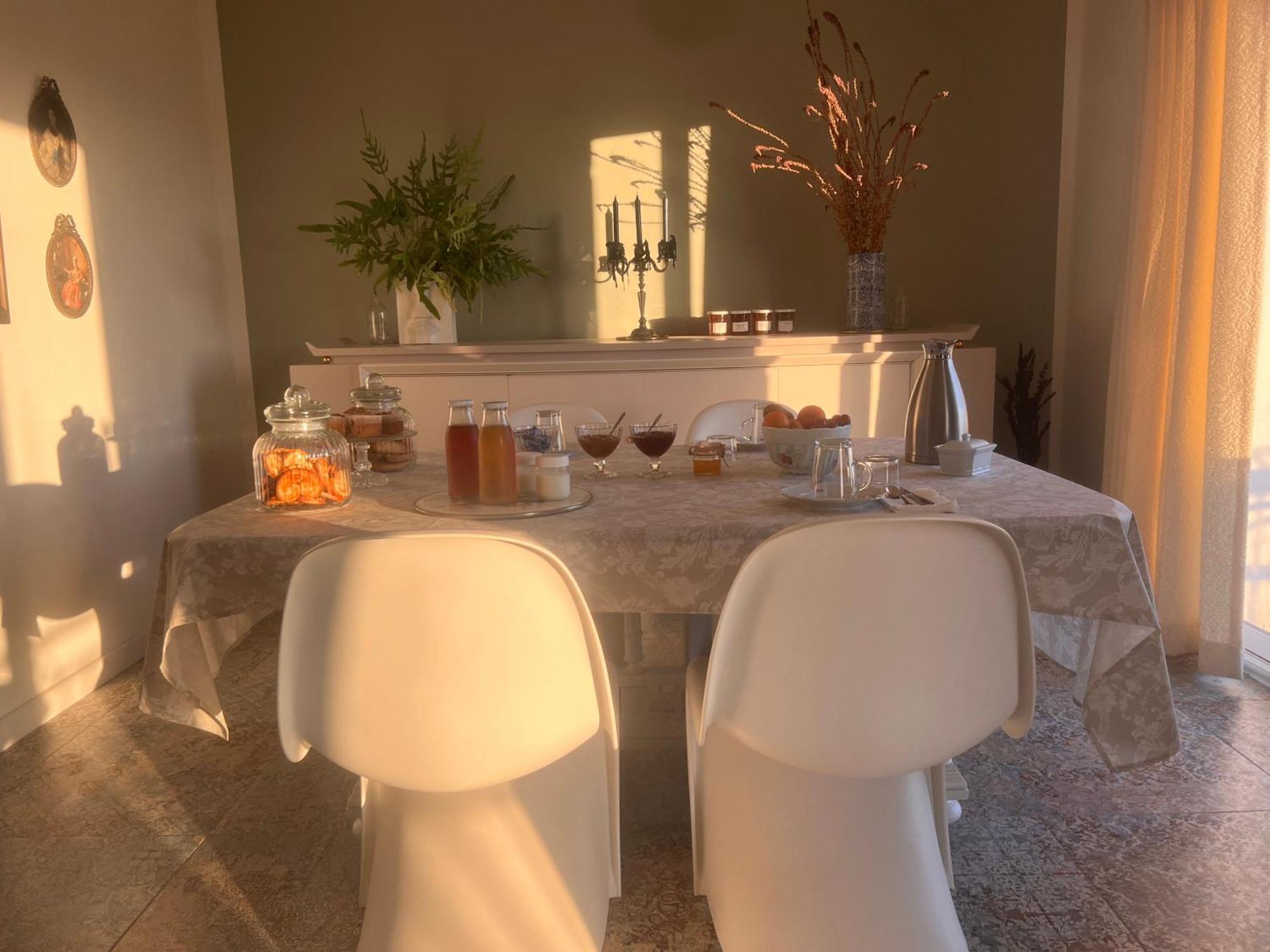 Au Pre De Karine Bed & Breakfast Cuneges Eksteriør bilde